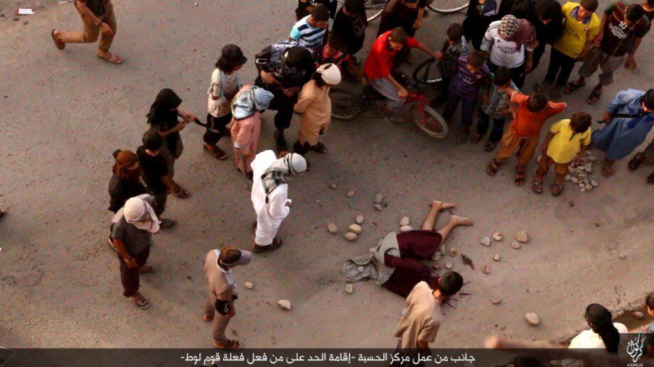 Houthis in Yemen will publicly stone &#038; crucify 9 gay men in &#8220;gruesome public spectacles&#8221;