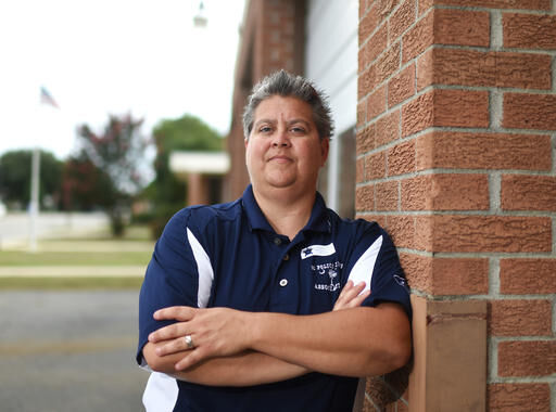Was lesbian police chief fired for poor performance or as retaliation?