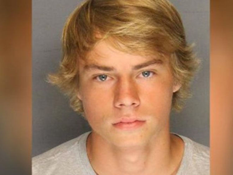 Teen busted for paintball attack on patrons of gay bar in Stockton, Calif.