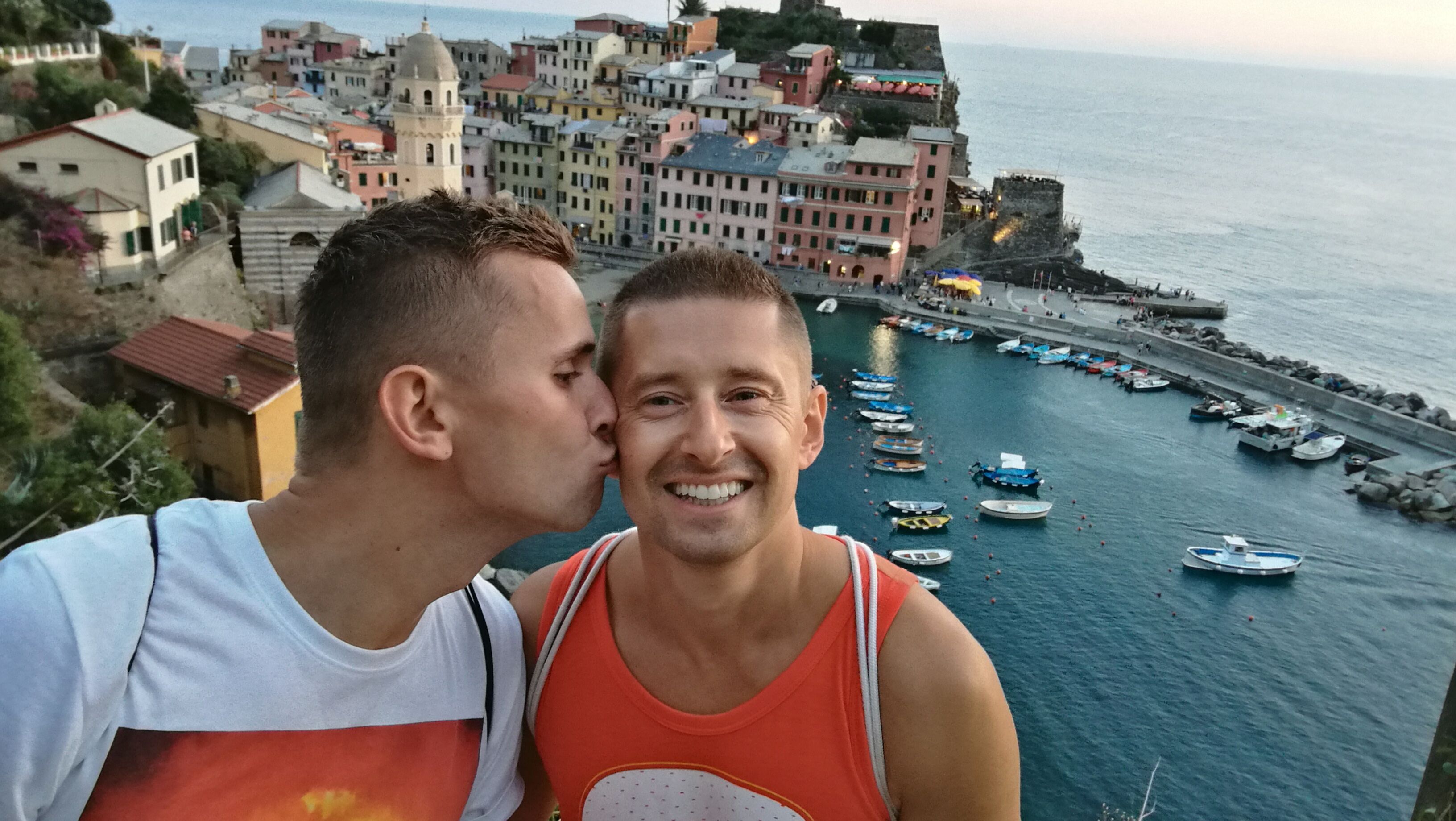 Polish gay couple responds to death threats with video promoting love -  LGBTQ Nation