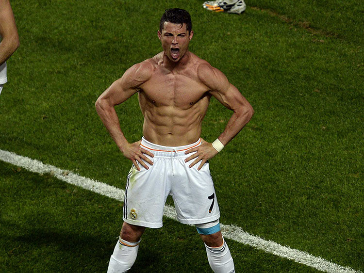 Soccer superstar Cristiano Ronaldo scores ultimate comeback to gay slur