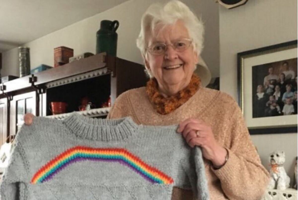 Rainbow sweater grandma After coming out as bisexual, this woman got a heartwarming gift from grandma