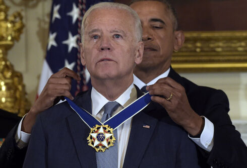 Obama surprises an emotional Joe Biden with Presidential Medal of Freedom
