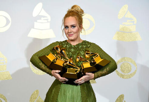 Adele chewed out a fan for allegedly saying “Pride sucks,” except he didn’t say that