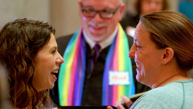 Arkansas will petition Congress to outlaw marriage equality on Valentine’s Day