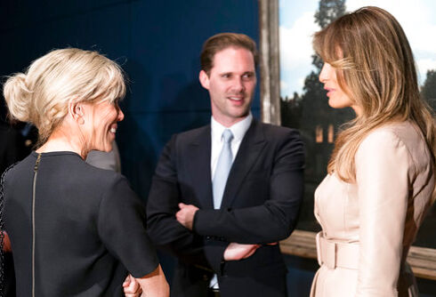 Luxemburg’s gay first gentleman mingles with first ladies & a queen at NATO summit