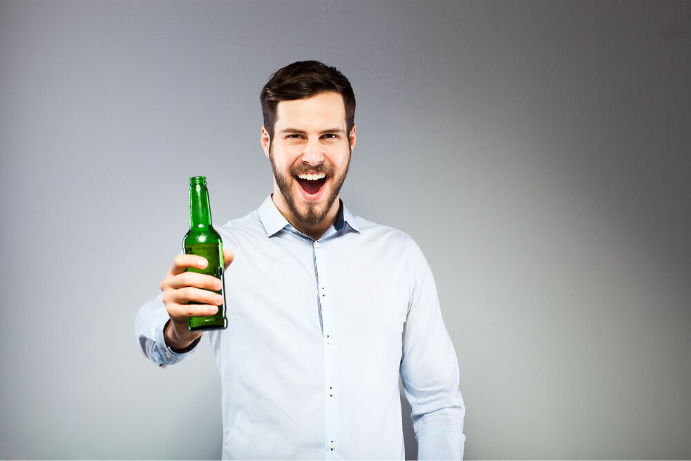 Idaho bar celebrates &#8220;Heterosexual Awesomeness Month&#8221; with free beer for straight men