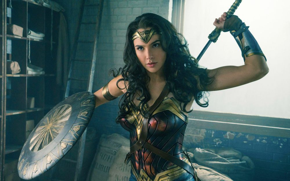 This petition is asking for Wonder Woman to come out as bisexual