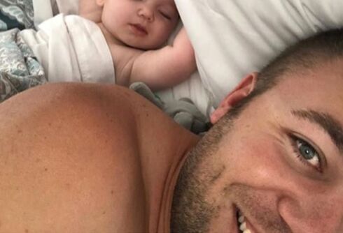 This photo of a gay couple & their baby is going viral for all the right reasons