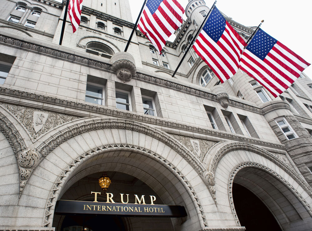 Here&#8217;s how Trump Hotel staff were taught to handle the former president