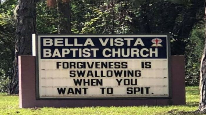 This church sign went viral &#038; now the minister is apologizing