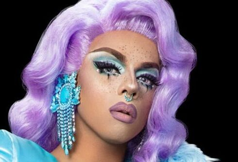 A ‘RuPaul’s Drag Race’ star was kicked out of a Lyft for kissing her boyfriend