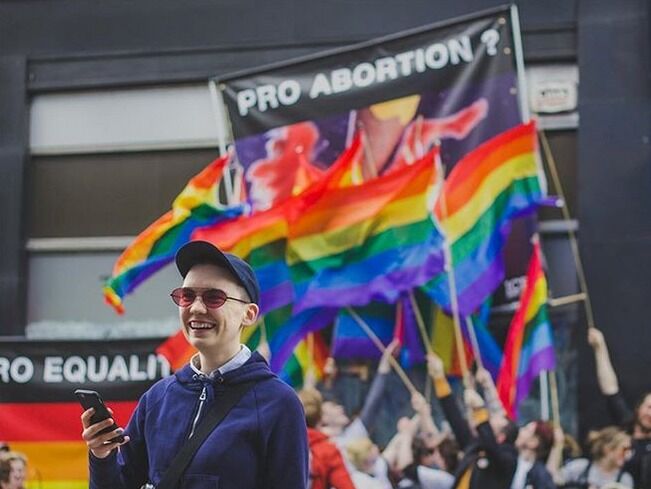 LGBTQ people are using pride flags to fight abortion radicals now &#038; it is brilliant