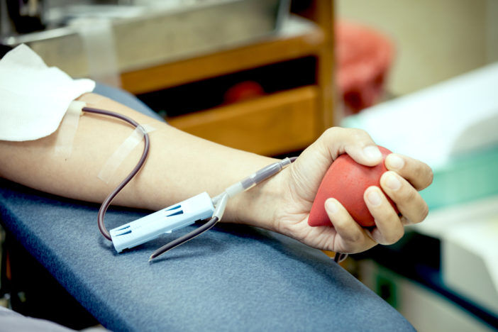 can gay men donate blood in us