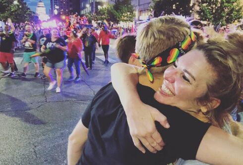 Moms will launch “free hugs virtual tour” on Mother’s Day because they miss us