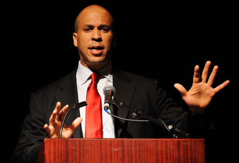 Senator Cory Booker accused of sexual assault by a gay man. But is it fake news?