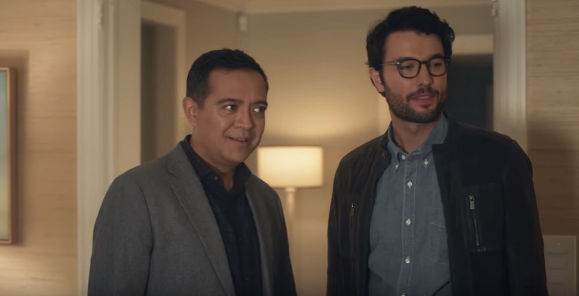 This gay couple in an AT&T commercial has an evangelical hate group up in arms.