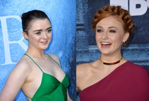 Maisie Williams & Sophie Turner kept making out on the set of ‘Game of Thrones’