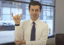 Pete Buttigieg’s ASL video thanking a deaf supporter has made history and gone viral