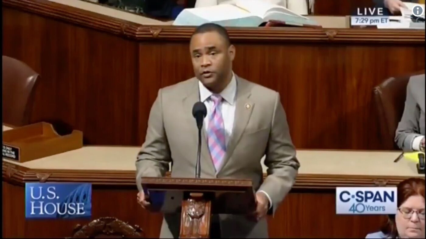 Representative Marc Veasey (D-TX)