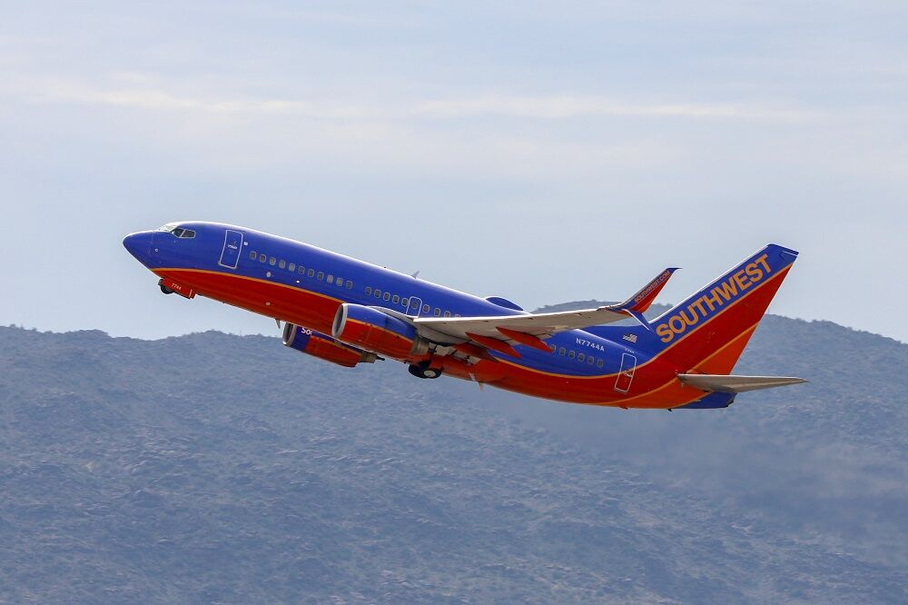 A Southwest 737-700 departing Phoenix Sky Harbor International Airport.