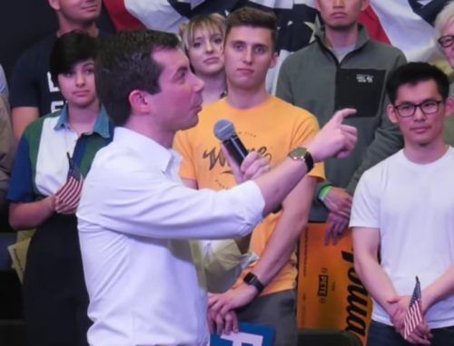 Pete Buttigieg addressing the crowd