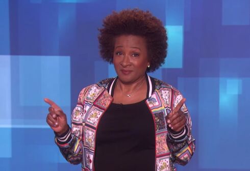 Wanda Sykes guest hosted Ellen’s show. The nonstop lesbian jokes were frequent & funny.