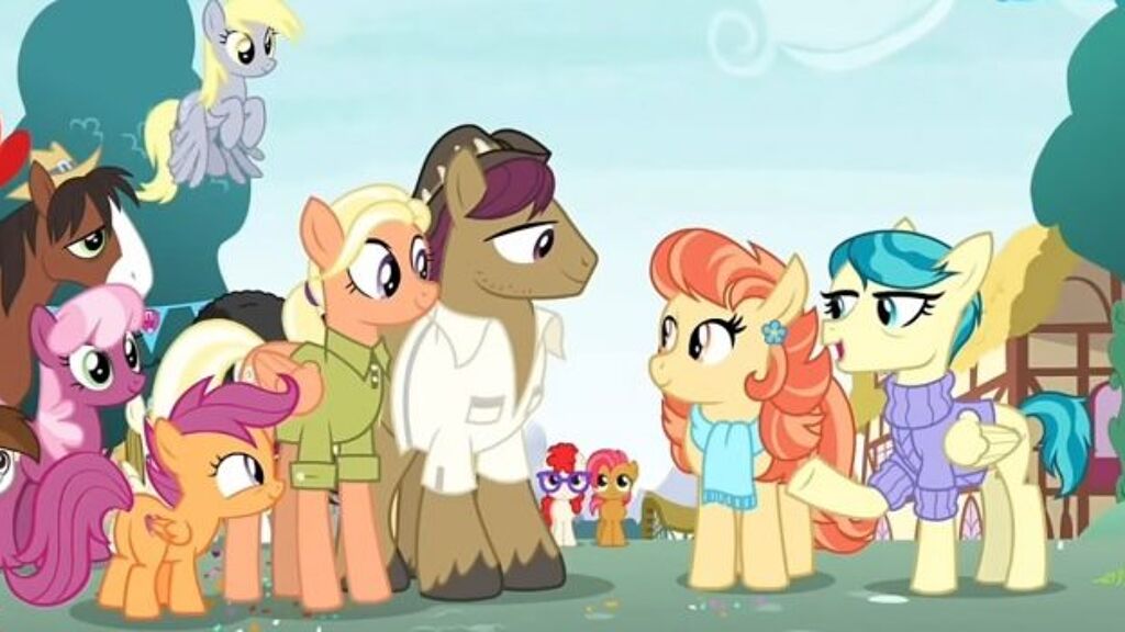 My Little Pony Will Introduce A Lesbian Couple In Time For Pride Month