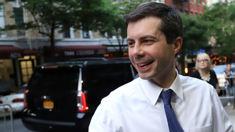 Pete Buttigieg Takes A Solid Lead In Iowa With 25% Support - LGBTQ Nation