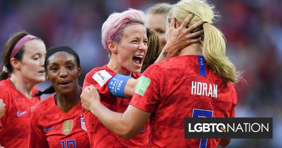 Megan Rapinoe And Teammates Win Fight For Equal Pay Between Womens And Mens Soccer Lgbtq Nation 