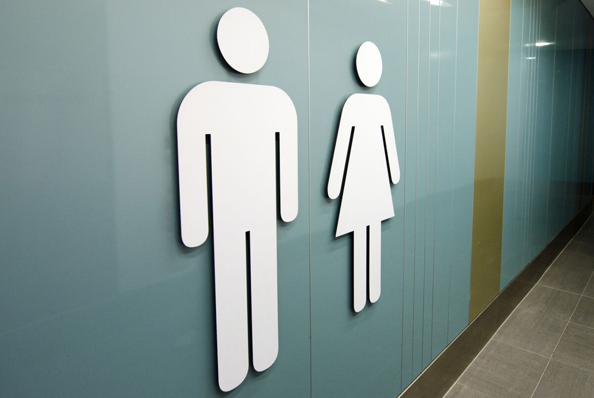 bathroom gender stick figures