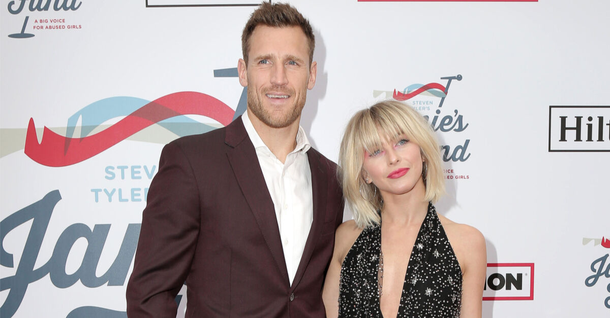 Brooks Laich and Julianne Hough at Steven Tyler's Grammy viewing party on February 10, 2019 in Los Angeles