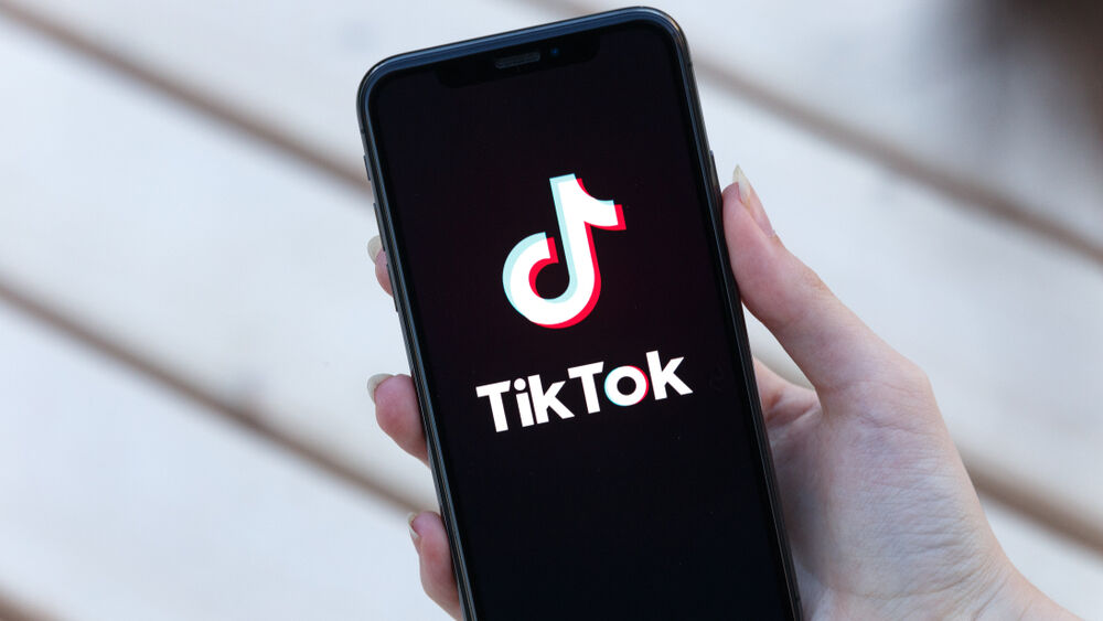 Tik Tok, censorship, LGBTQ, app, queer, anti-gay, anti-LGBTQ