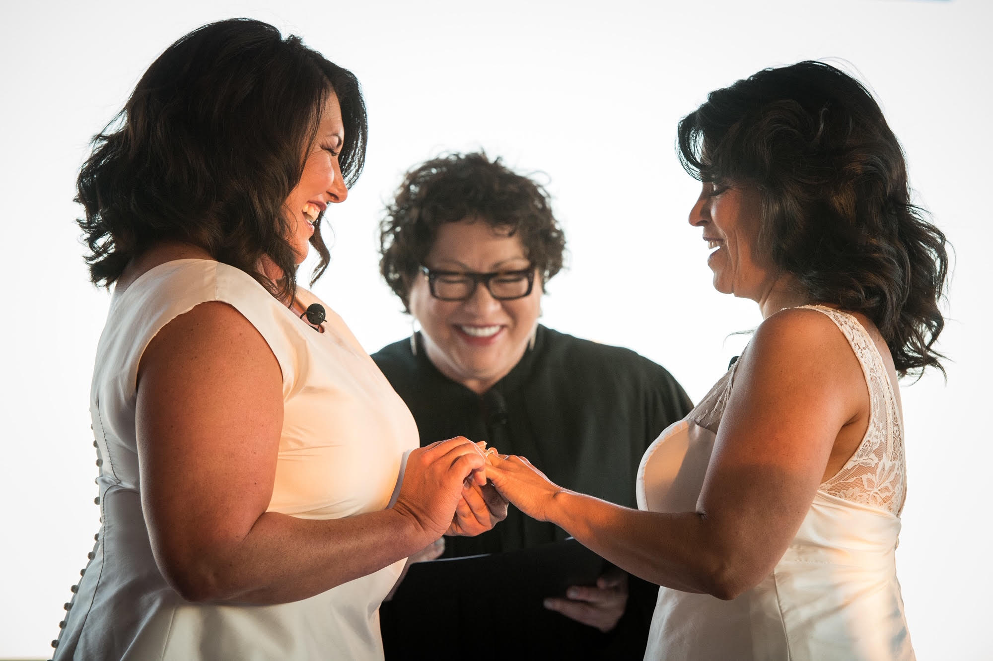 Ingrid Duran (L) and Catherine Pino (R) at their wedding, officiated by Justice Sonia Sotomayor