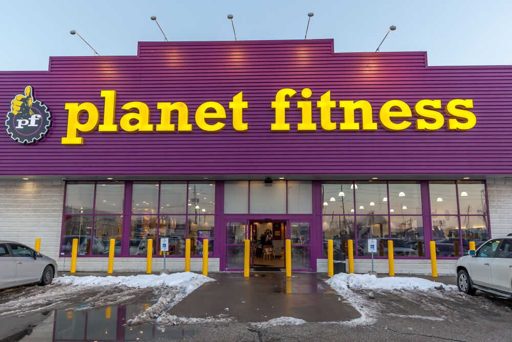 The parking lot of a Planet Fitness gym.