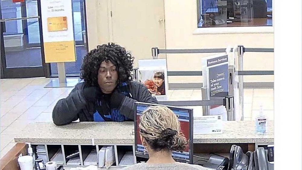 red wig bandit