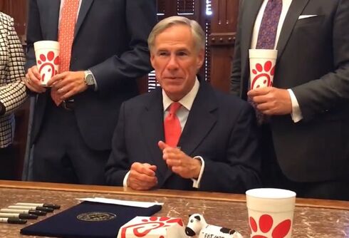 Texas governor called “pathetic liar” for claim that Joe Biden is trying to ban hamburgers
