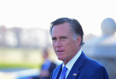 Mitt Romney will vote to remove Donald Trump from office