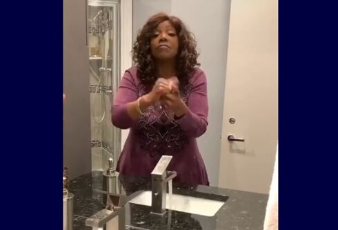 Gloria Gaynor washed her hands to “I Will Survive” & the internet is living for it