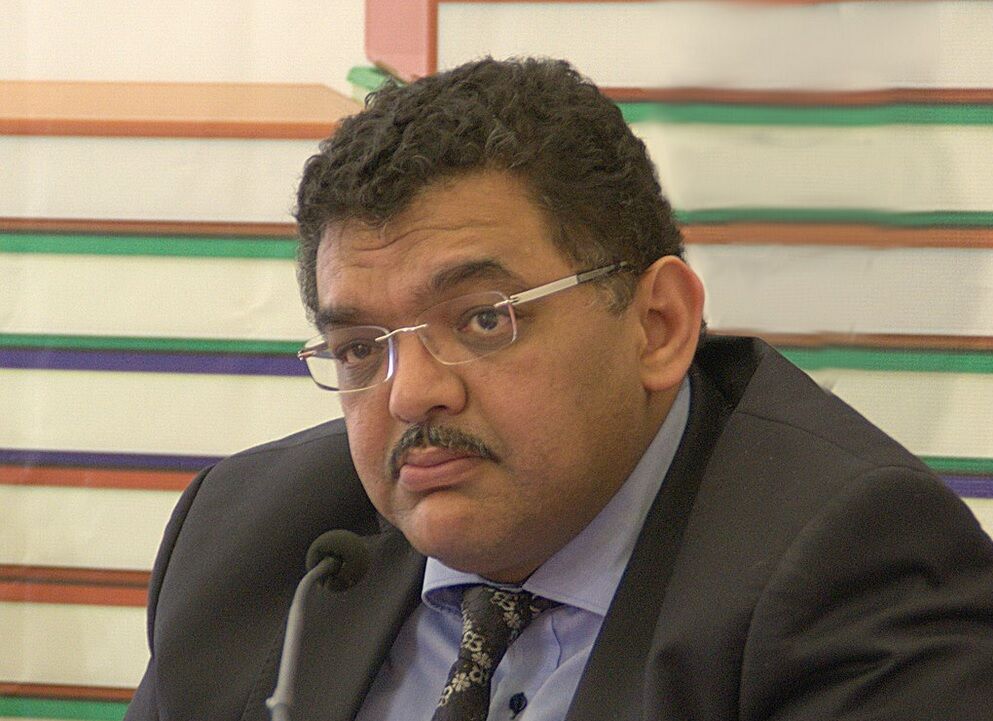 Tunisian Minister of Local Affairs Lofti Zitoun