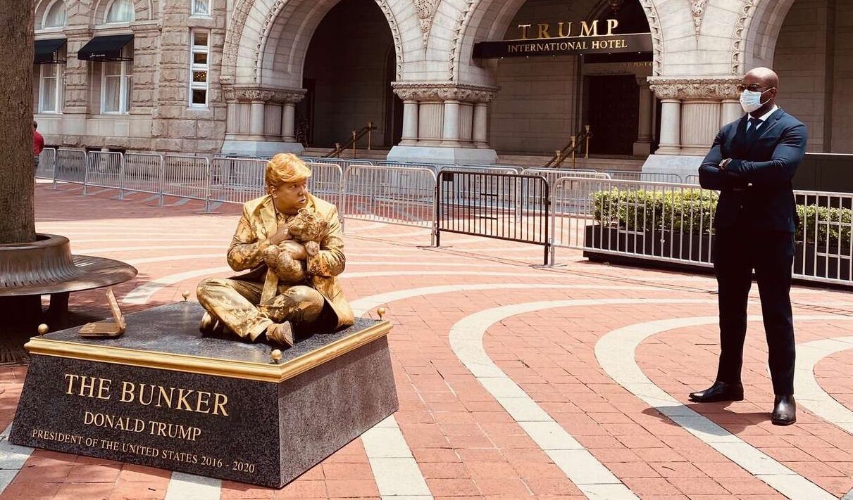 "Living Statues" Of Donald Trump Are Popping Up Around DC & They Are ...