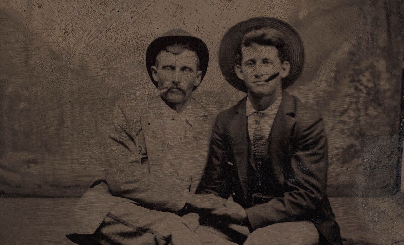 Historical photos of men in love: Can you spot the hidden clue that they&#8217;re a couple?
