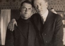 Historical photos of men in love: The first selfie of a gay couple is over a century old