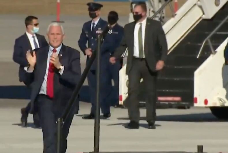 Video Of Mike Pence Prancing And Clapping Is Going Viral On Twitter Lgbtq Nation