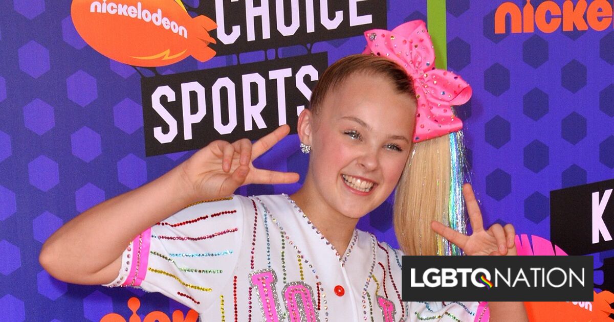 Dancing With The Stars Gets Its First Same Sex Pair After 30 Seasons Jojo Siwa S Part Of It
