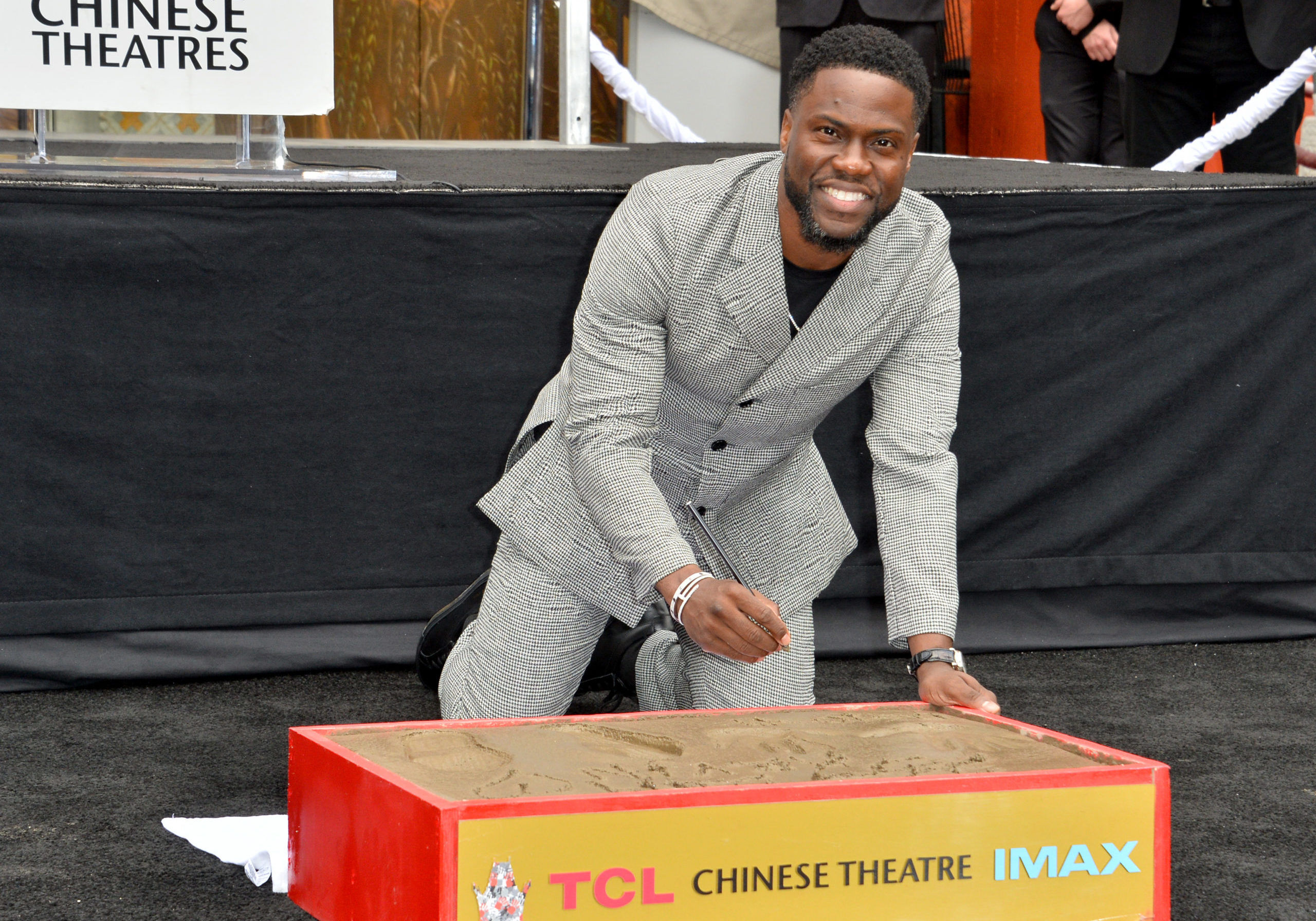 LOS ANGELES, USA. December 10, 2019: Kevin Hart at the handprint & footprint ceremony for Kevin Hart at the TCL Chinese Theatre.