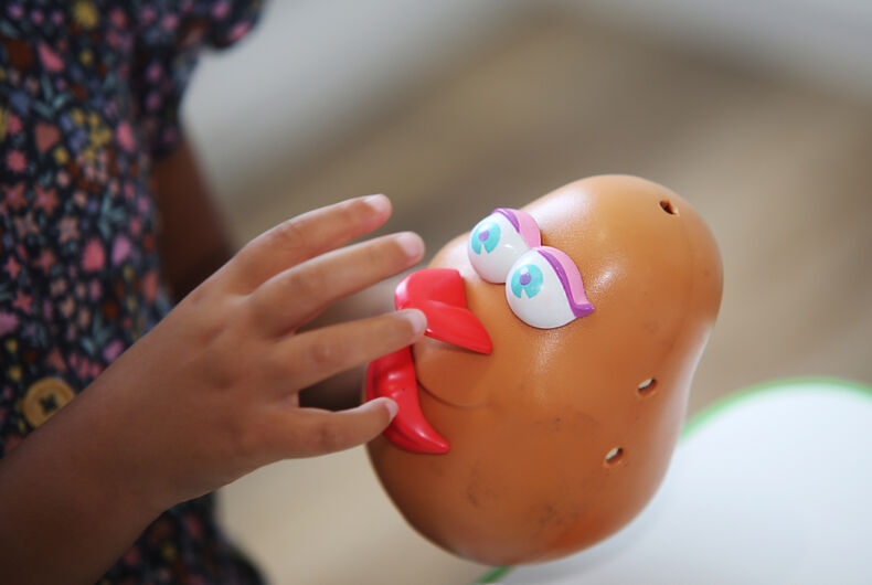 Coffs,Harbour,,Nsw,/,Australia,-,Jan,2nd,2020,- Coffs Harbour, NSW / Australia - Jan 2nd 2020: A child plays with a Mrs. Potato Head toy as part of a speech therapy session.