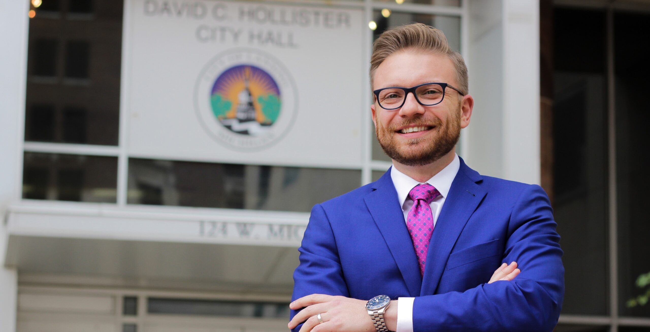 Progressive activist apologizes after calling gay city councilor a ...