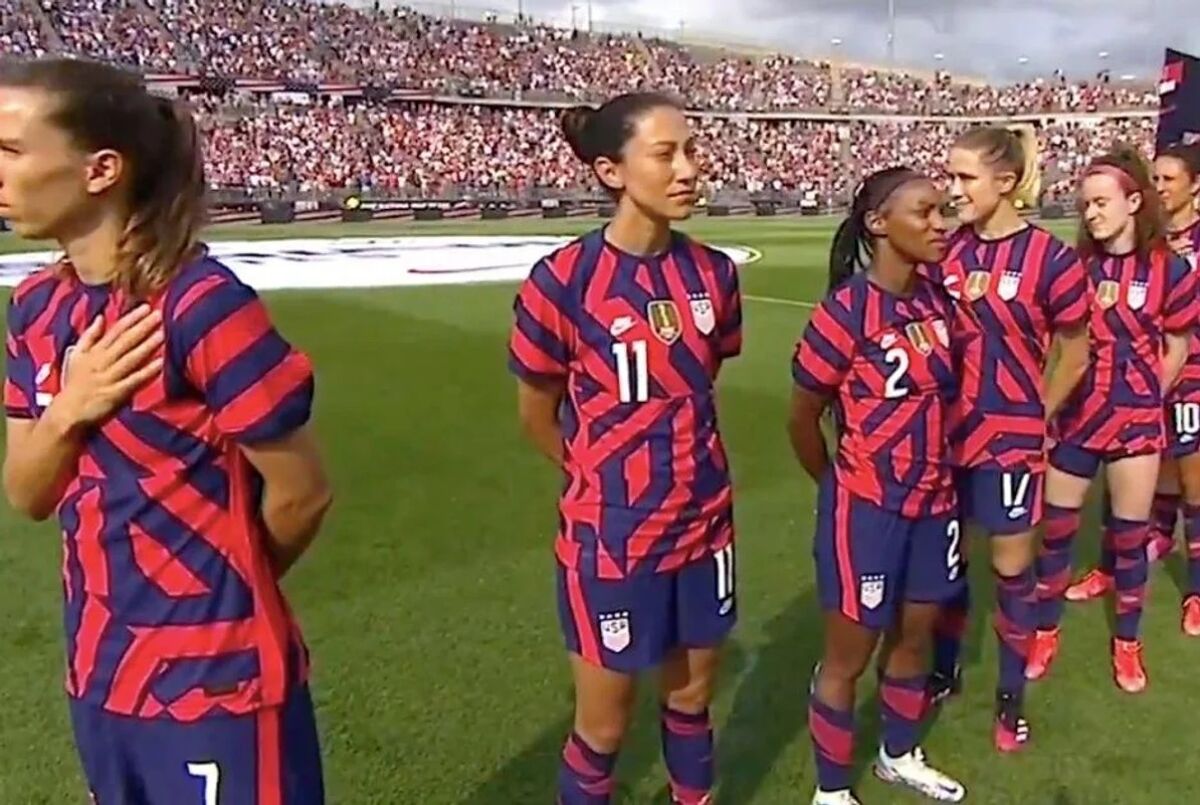 Conservatives accuse US women's soccer team of disrespecting the