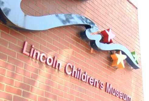 Children’s museum receives death threats because drag queens were planning to read there